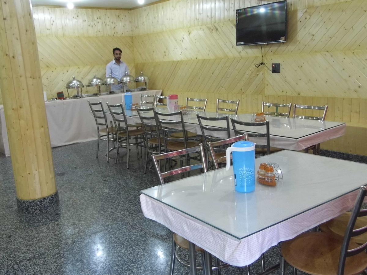 Hotel Gulmarg House Luaran gambar